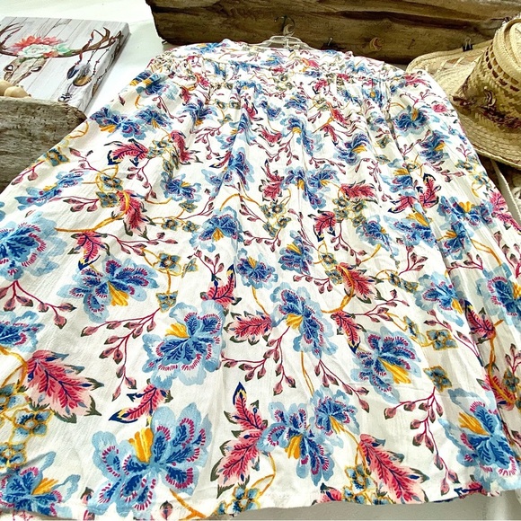 Sweet prairie floral boho blouse w cottage core/folk/peasant vibe - Picture 10 of 12